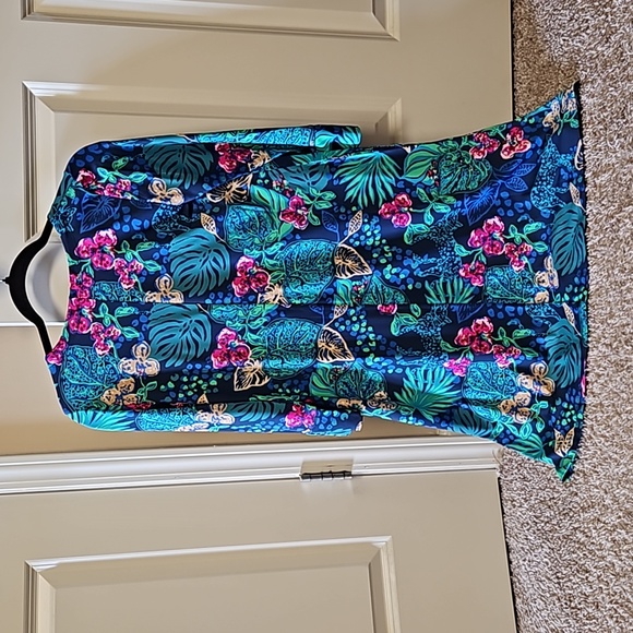 Lilly Pulitzer dress, size XS, $80 - Picture 2 of 5